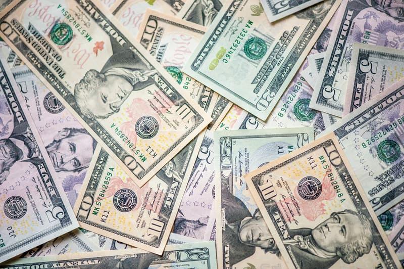 장시간 서 있어도 피로를 덜어주는 발편한운동화추천 및 후회 없는 인생 신발 선택법